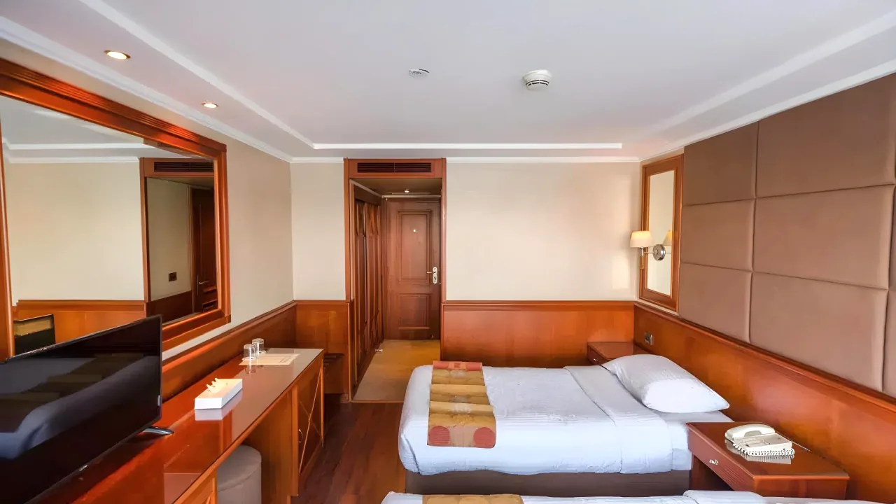 Royal Ruby | Cruise Trip